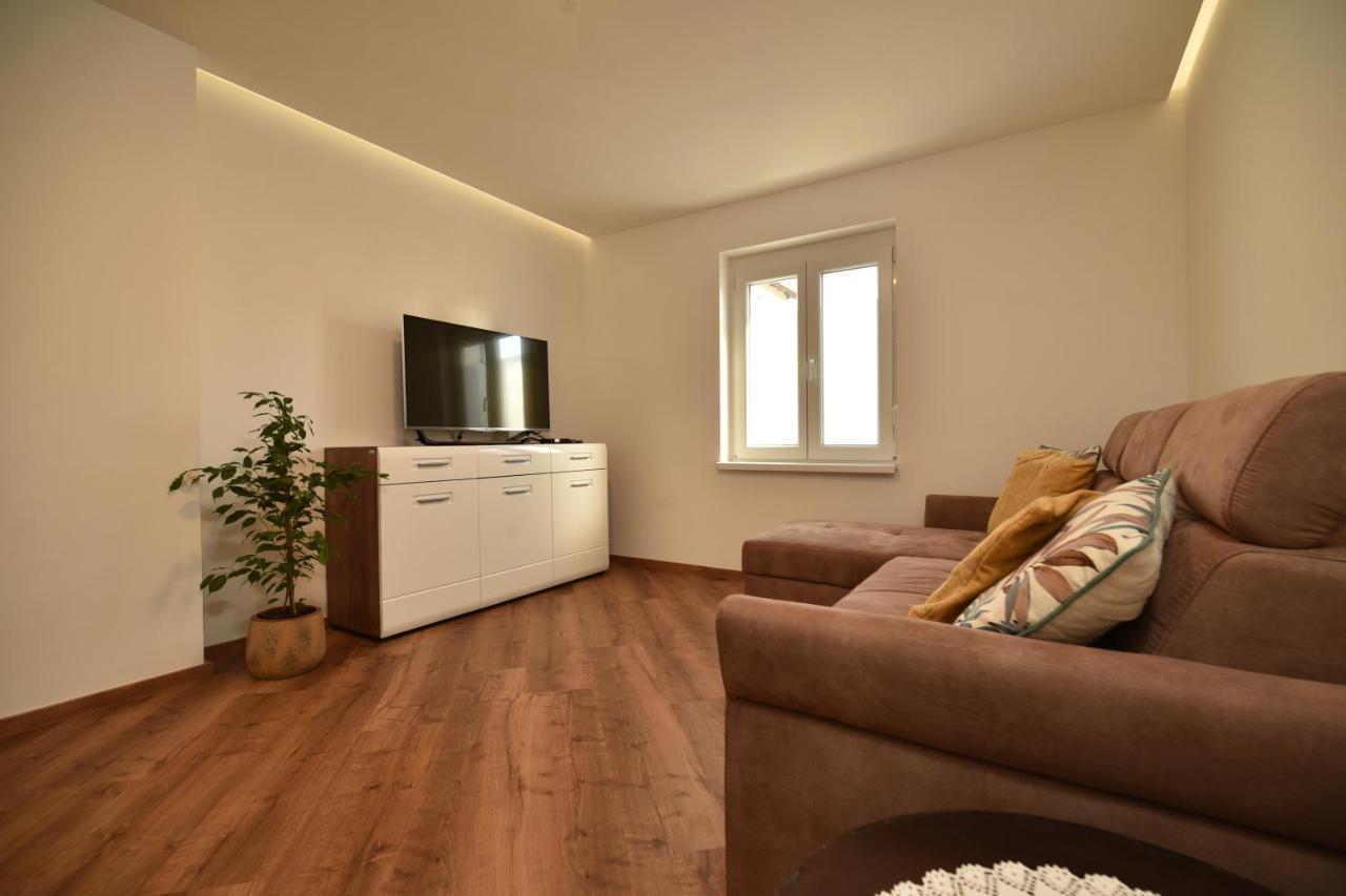 Sedami Maribor Exterior foto